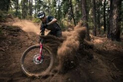 Mavic Deemax Pro 27.5 '' Front Wheel | Boost 15x110mm | Sam Hill Limited Edition -SRAM Sales Store 14809645e908d865bd224.30880601