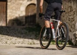 WTB ByWay 650b Gravel Tire Tubeless UST Folding Road Plus TCS -SRAM Sales Store 4304055df74ba0799600.54774604