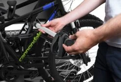 Thule VeloSpace XT 3 Hitch Mounted Bike Carrier 3 Bikes Black Aluminium -SRAM Sales Store 5aa124fcce1d0