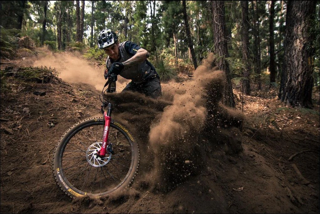 Pair Of Wheels 2019 Mavic Deemax Pro 27.5 '' | Boost 15x110-12x148mm | Limited Edition Sam Hill 8 Pair Of Wheels 2019 Mavic Deemax Pro 27.5 '' | Boost 15x110-12x148mm | Limited Edition Sam Hill - Image 6